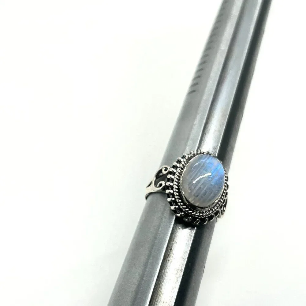 STERLING SILVER MOONSTONE Ring Oval Cabochon India  Signed Vintage Size 7.5